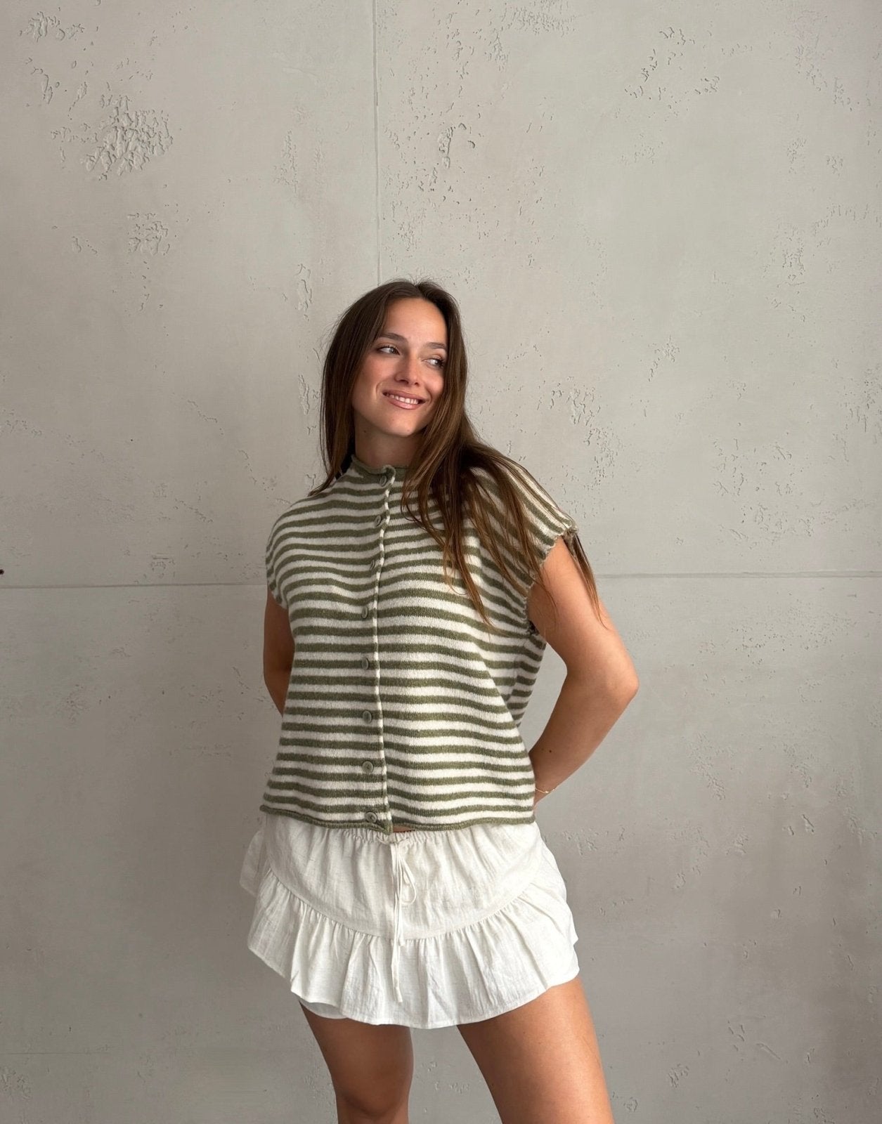 Gestreifter Pullunder mit Knopfleiste - Switch-Fashion