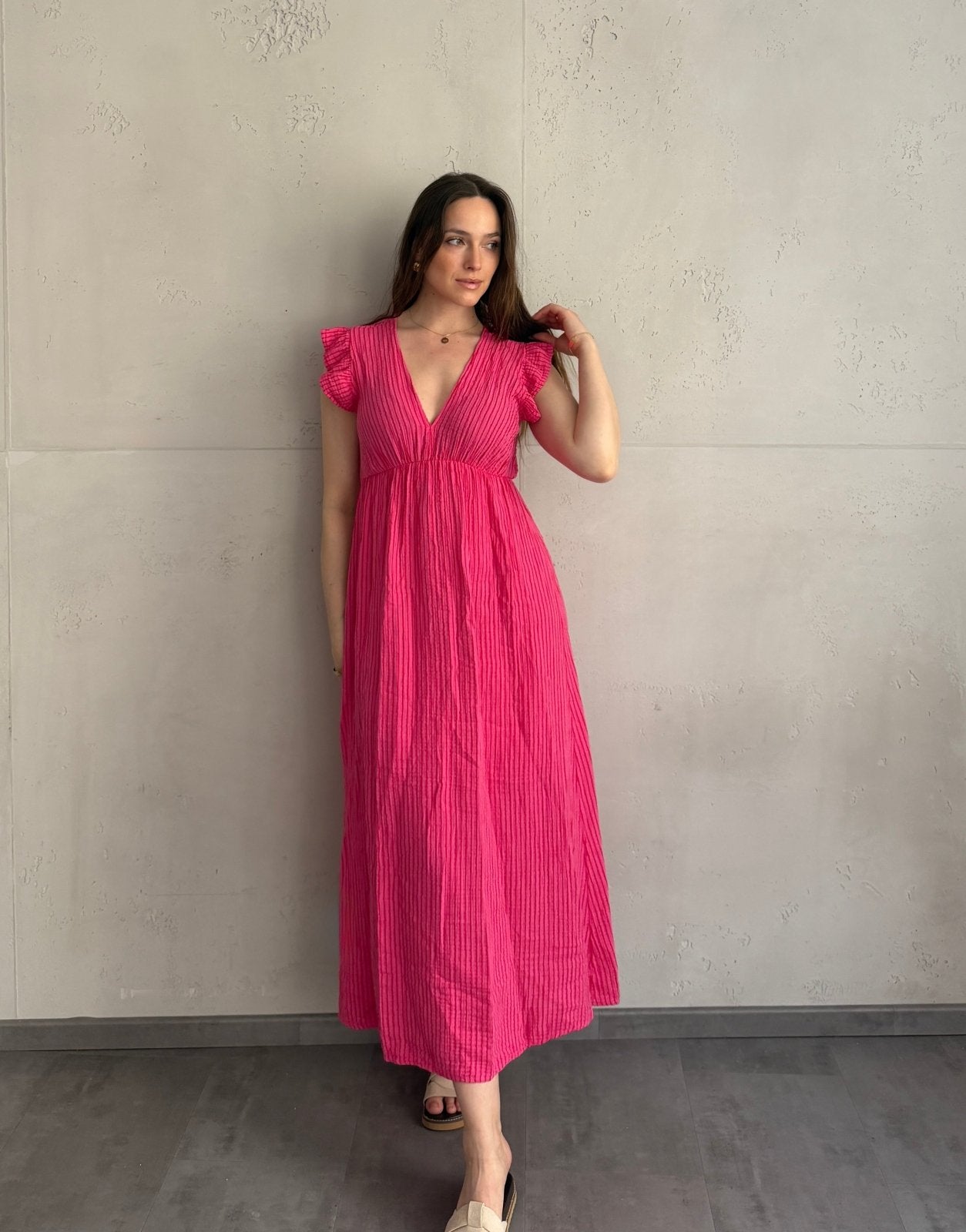 Gestreiftes Musselin Maxikleid mit Rückenausschnitt – Schmale Längsstreifen - Switch - Fashion