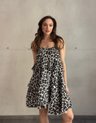 Gestuftes Leo Musselinkleid - Switch - Fashion