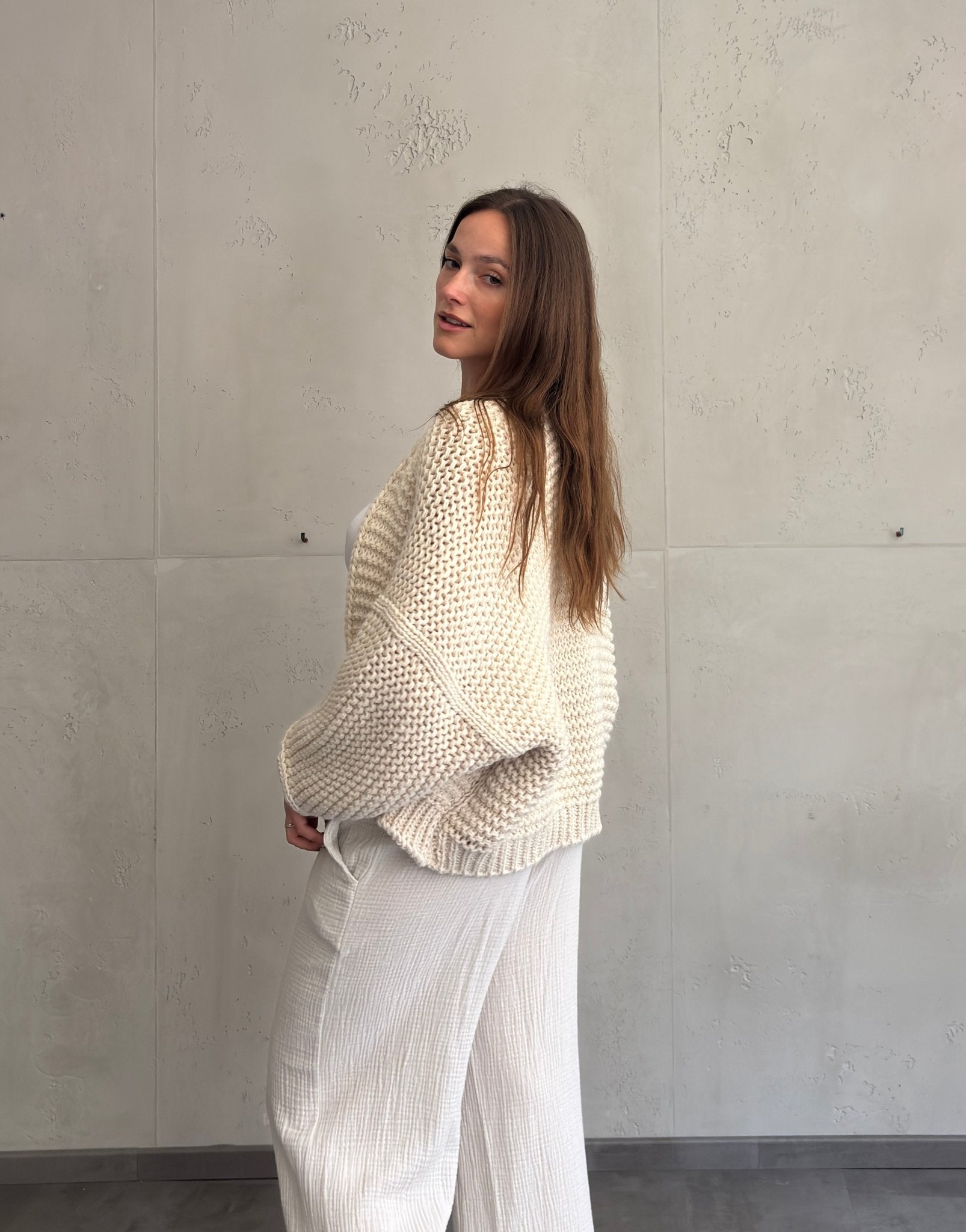 Grobgestrickte Strickjacke Offwhite/Beige – Chunky Knit Cardigan