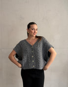 Grobstrick Pullunder mit Zopfmuster & Knopfleiste - Switch - Fashion