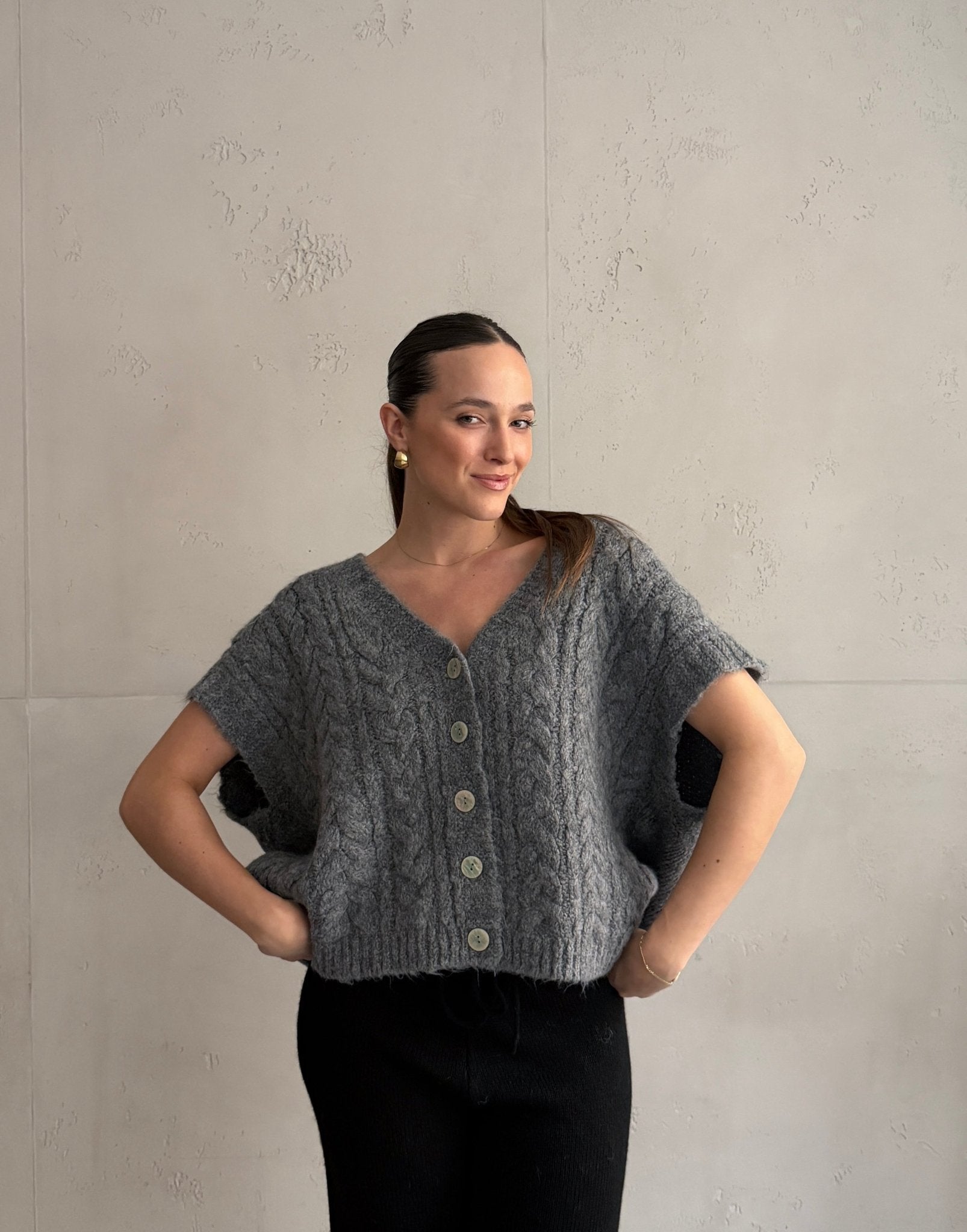 Grobstrick Pullunder mit Zopfmuster & Knopfleiste - Switch - Fashion