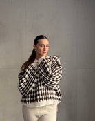 Houndstooth Pullover – Oversize Fit mit weitem Arm - Switch - Fashion