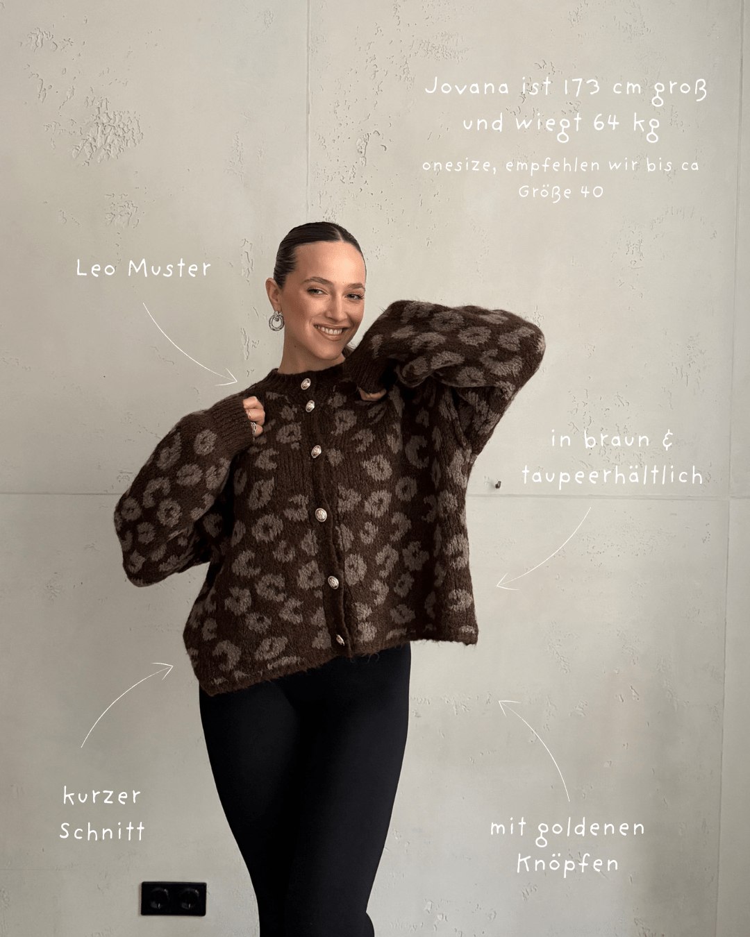 Kurze Leo Strickjacke mit goldenen Knöpfen - Switch - Fashion