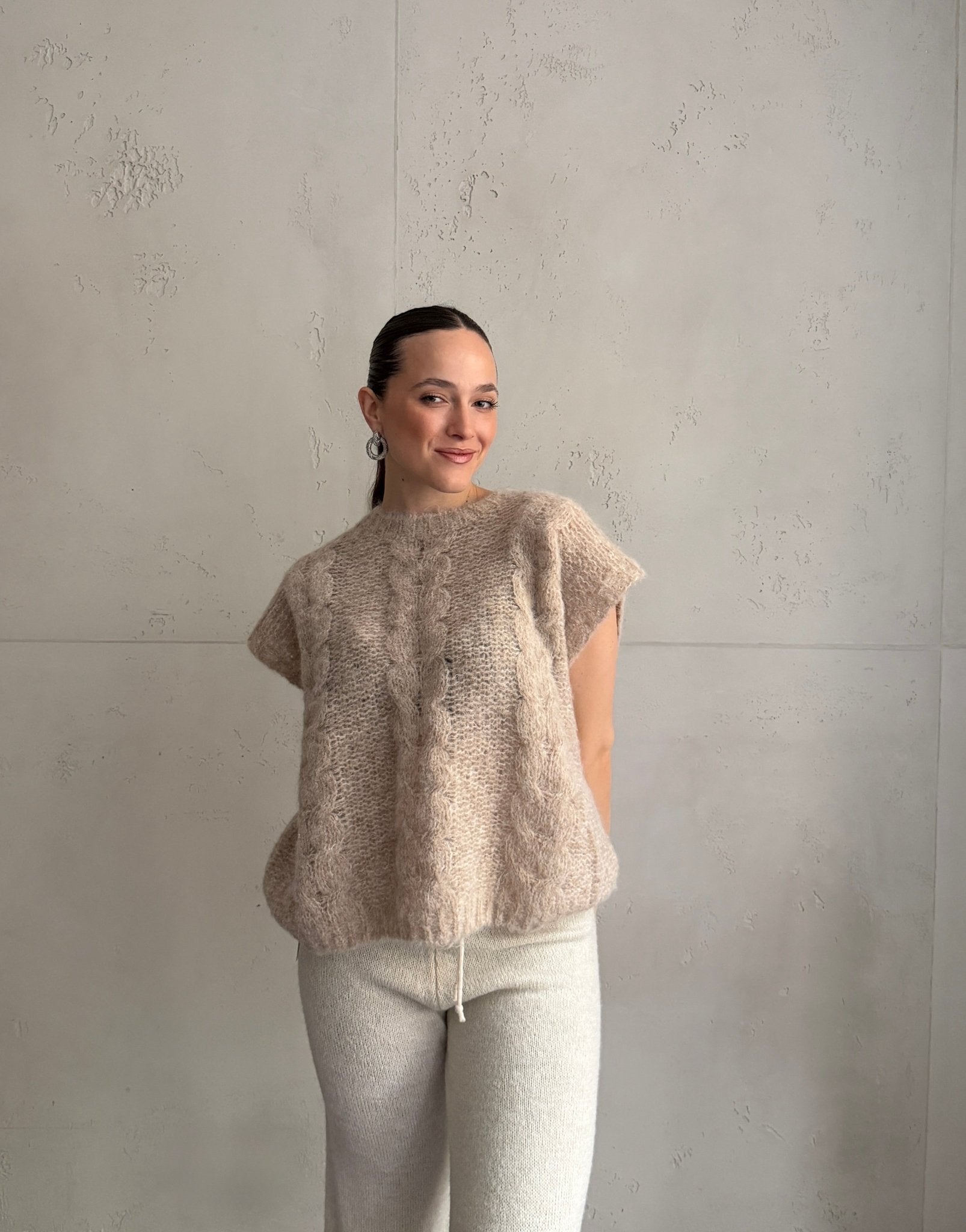 Kuschelpullunder mit Zopfmuster - Layout