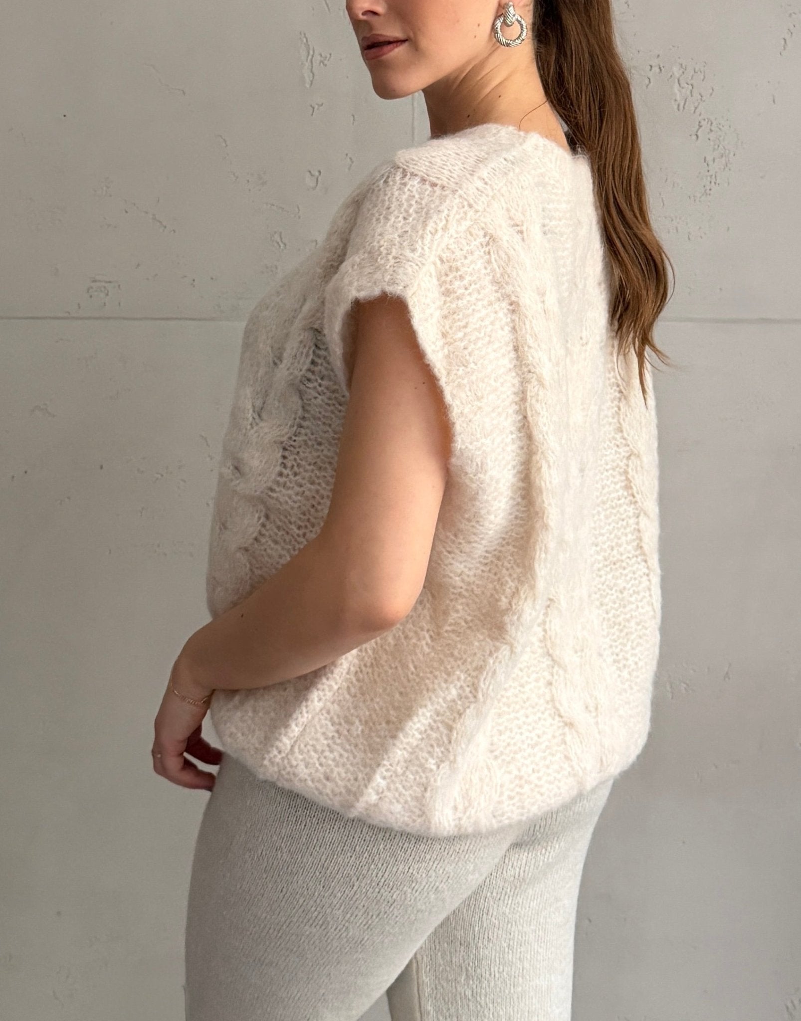 Kuschelpullunder mit Zopfmuster - Switch - Fashion