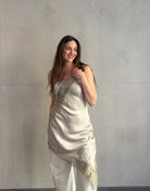 Langes asymmetrisches Spaghetti - Top mit Spitze - Switch - Fashion