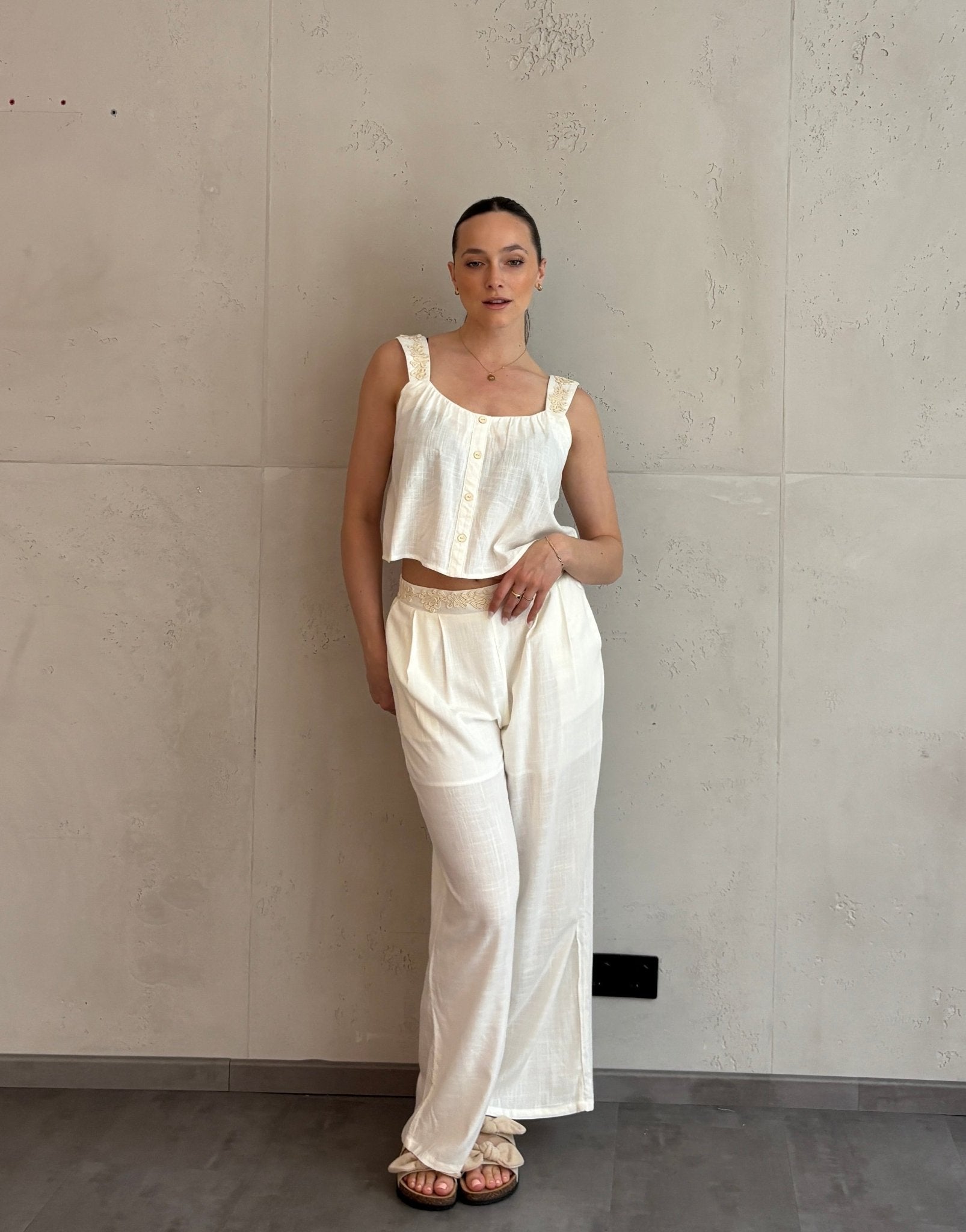 Leinen Hose mit Stickerei - Switch - Fashion