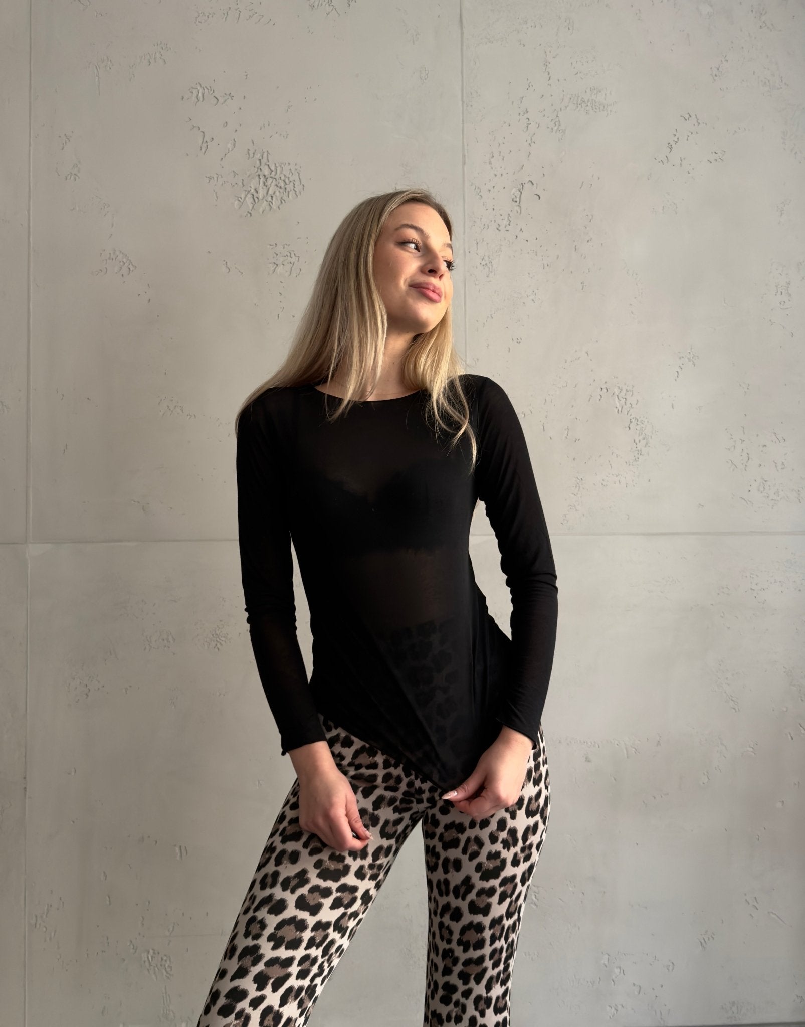 Luxury Basic: Longsleeve mit Cashmere - Blend - Switch - Fashion