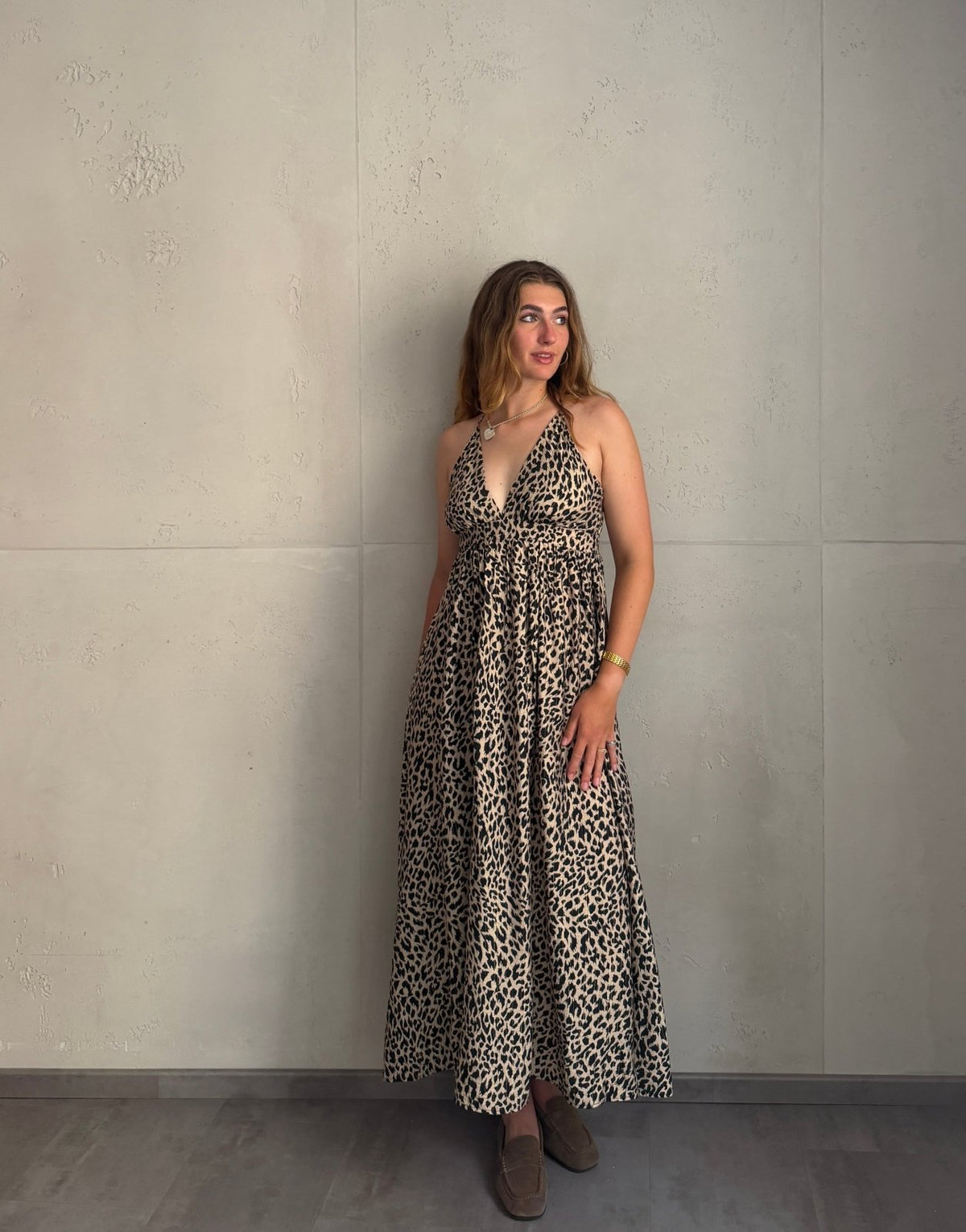 Maxikleid mit X-Rücken und Spaghettiträgern in Leo - Switch-Fashion