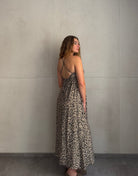 Maxikleid mit X-Rücken und Spaghettiträgern in Leo - Switch-Fashion