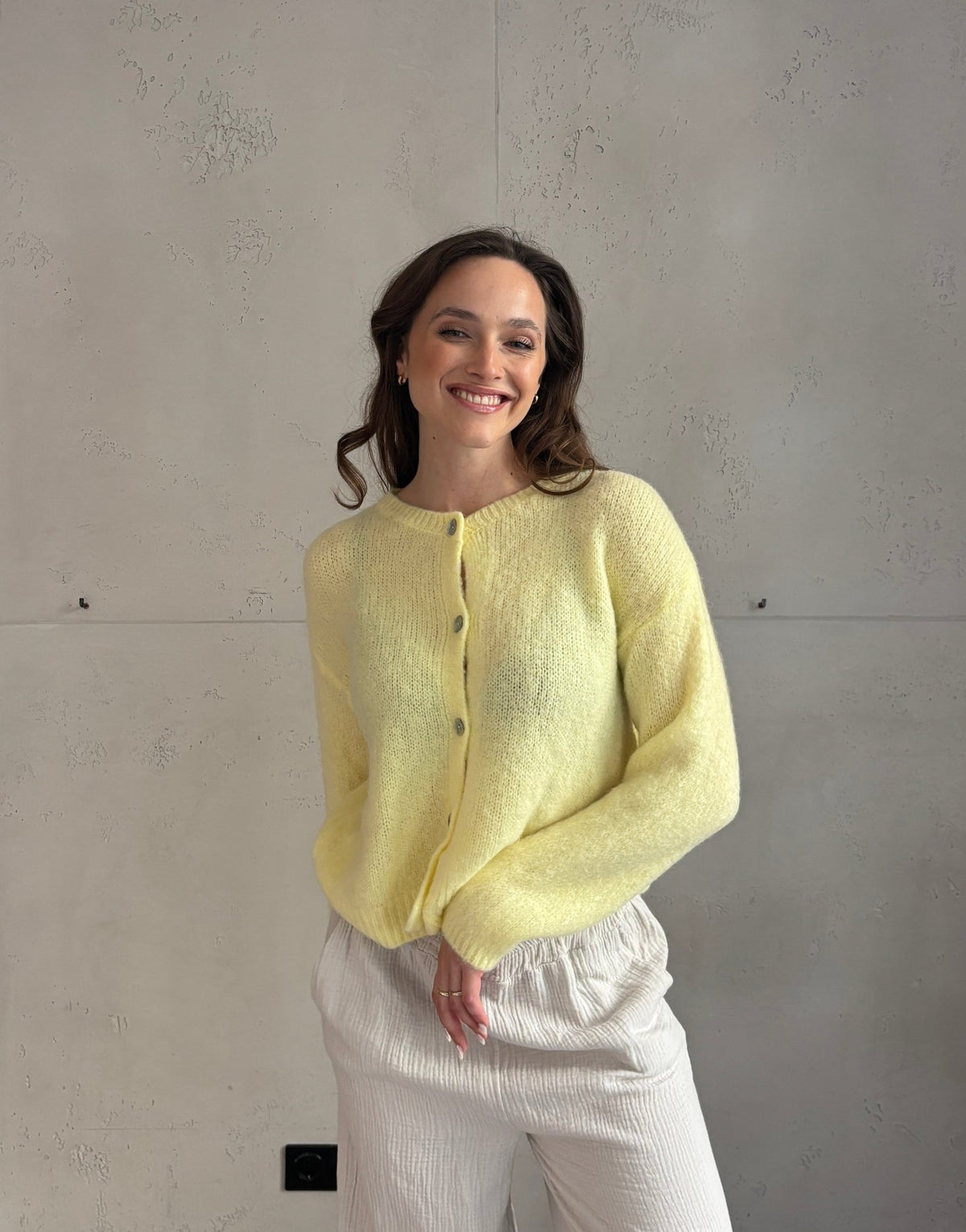 Mohair Strickjacke mit Rundhals