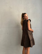 Musselin Minikleid mit Streifen & Rüschenärmel – 100% Baumwolle - Switch-Fashion