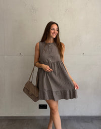 Musselin Minikleid mit Streifen & Rüschenkragen – Ärmellos
