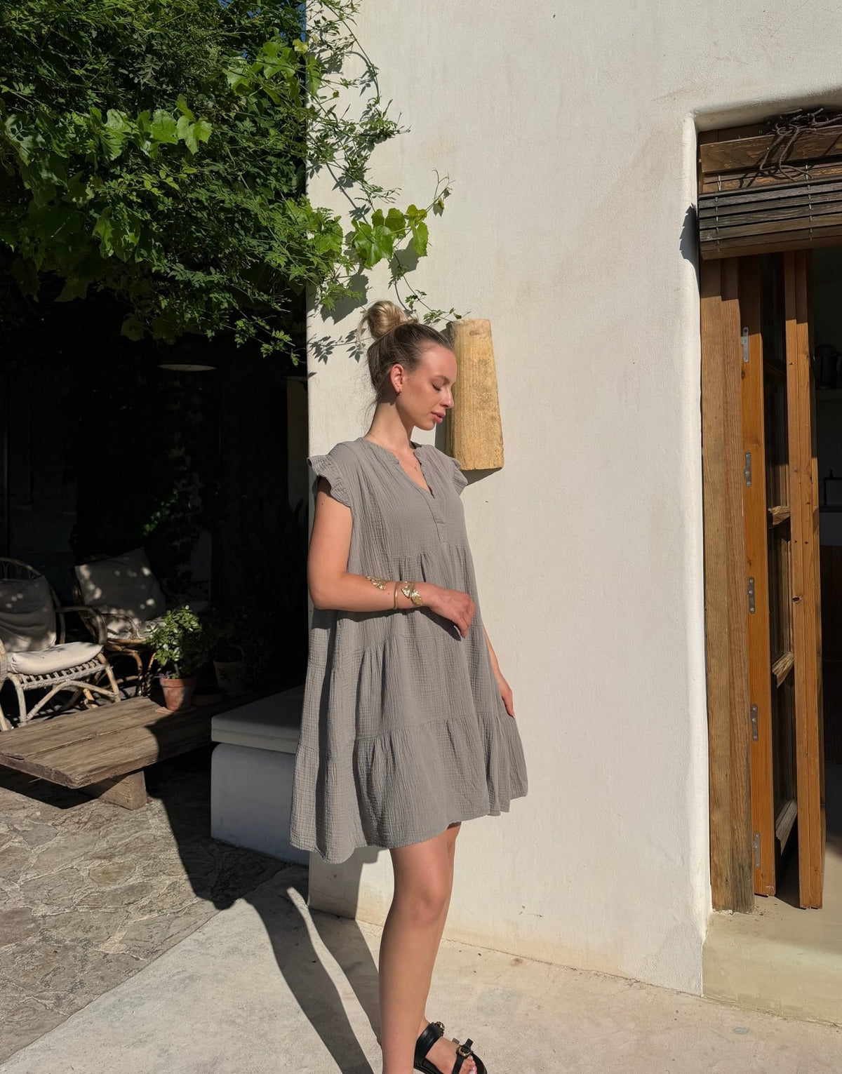 Musselin Minikleid Uni mit Rüschenärmel – 100% Baumwolle - Switch-Fashion
