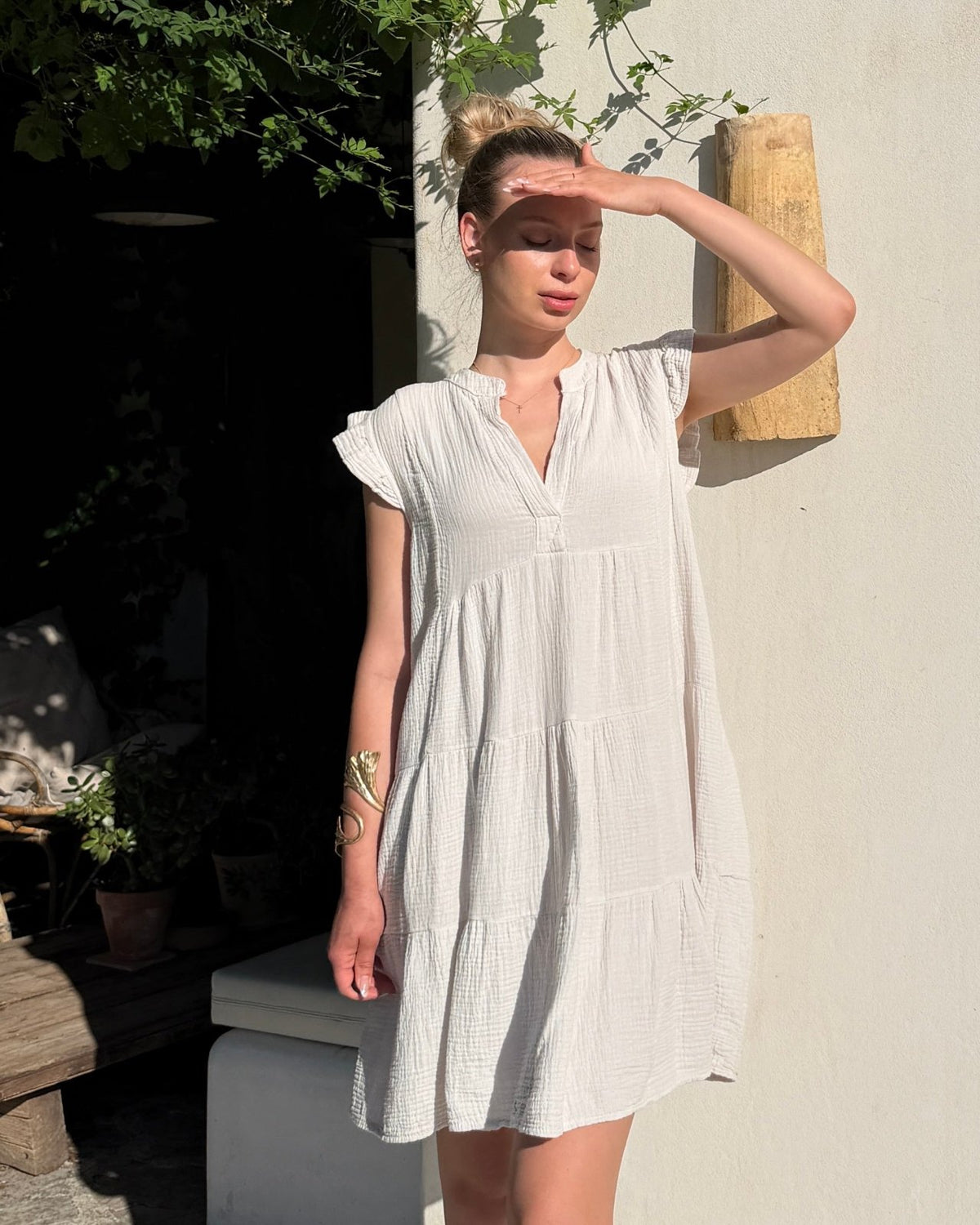 Musselin Minikleid Uni mit Rüschenärmel – 100% Baumwolle - Switch-Fashion