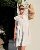 Musselin Minikleid Uni mit Rüschenärmel – 100% Baumwolle - Switch-Fashion