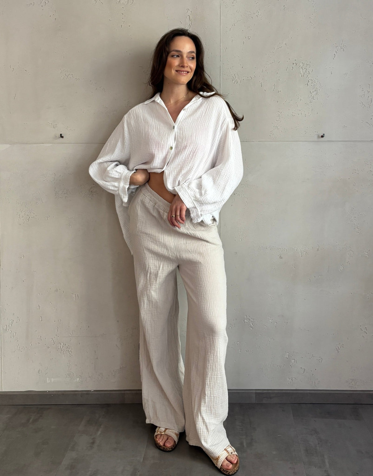 Unifarbene Musselinhose aus 100% Baumwolle