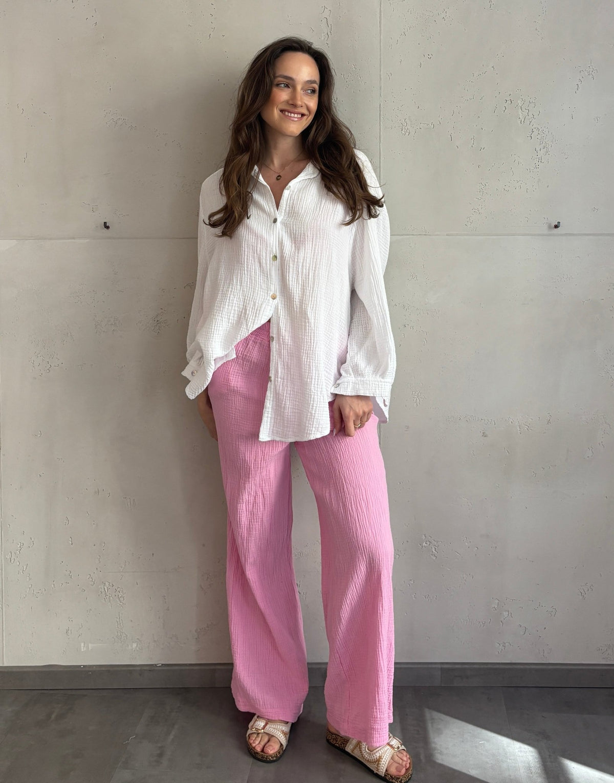 Unifarbene Musselinhose aus 100% Baumwolle
