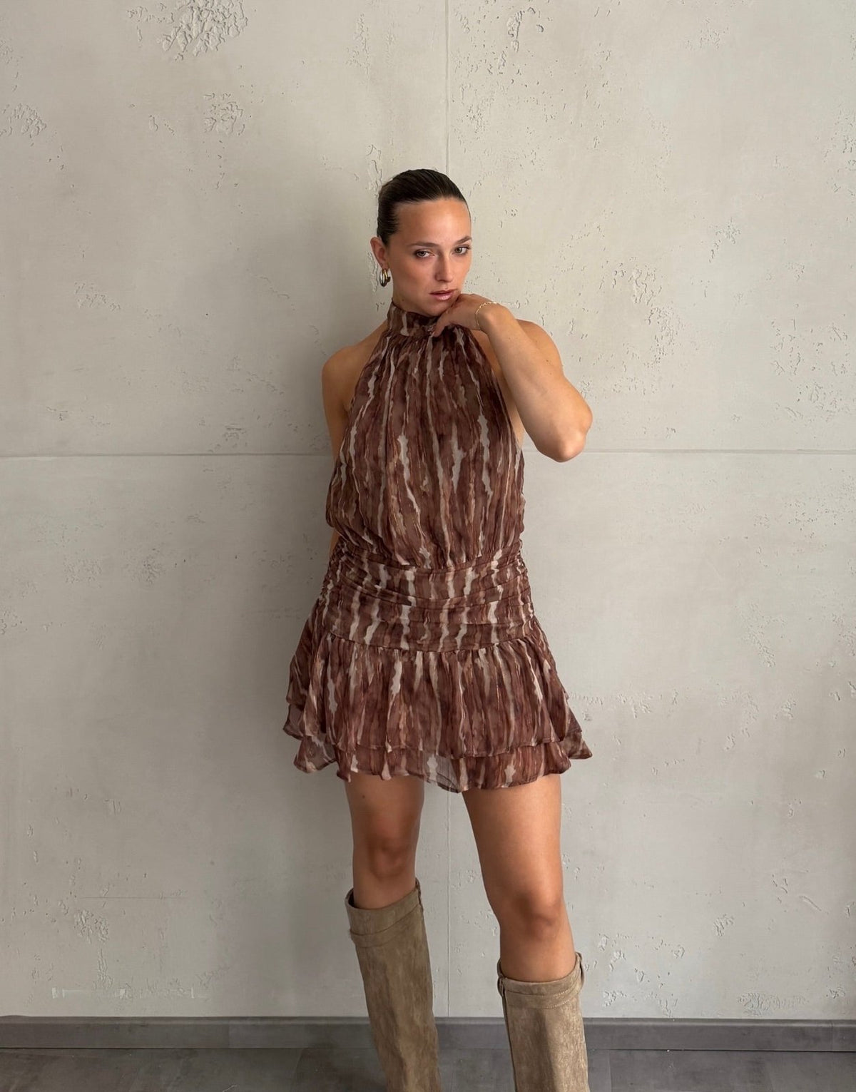 Neckholder Kleid mit integriertem Skort - Switch-Fashion