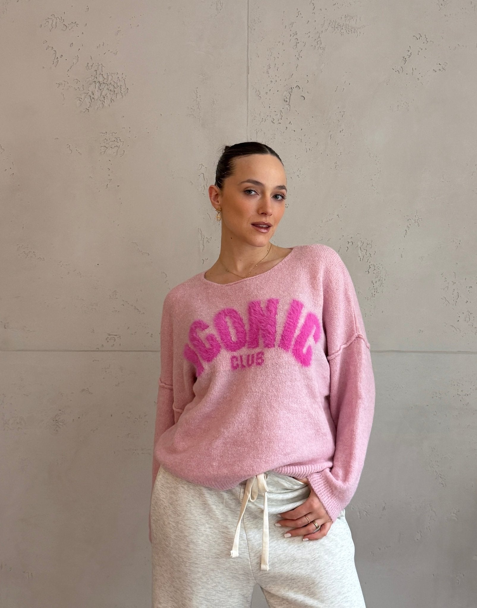 Oversize Pullover "ICONIC" mit Außennaht - Switch - Fashion