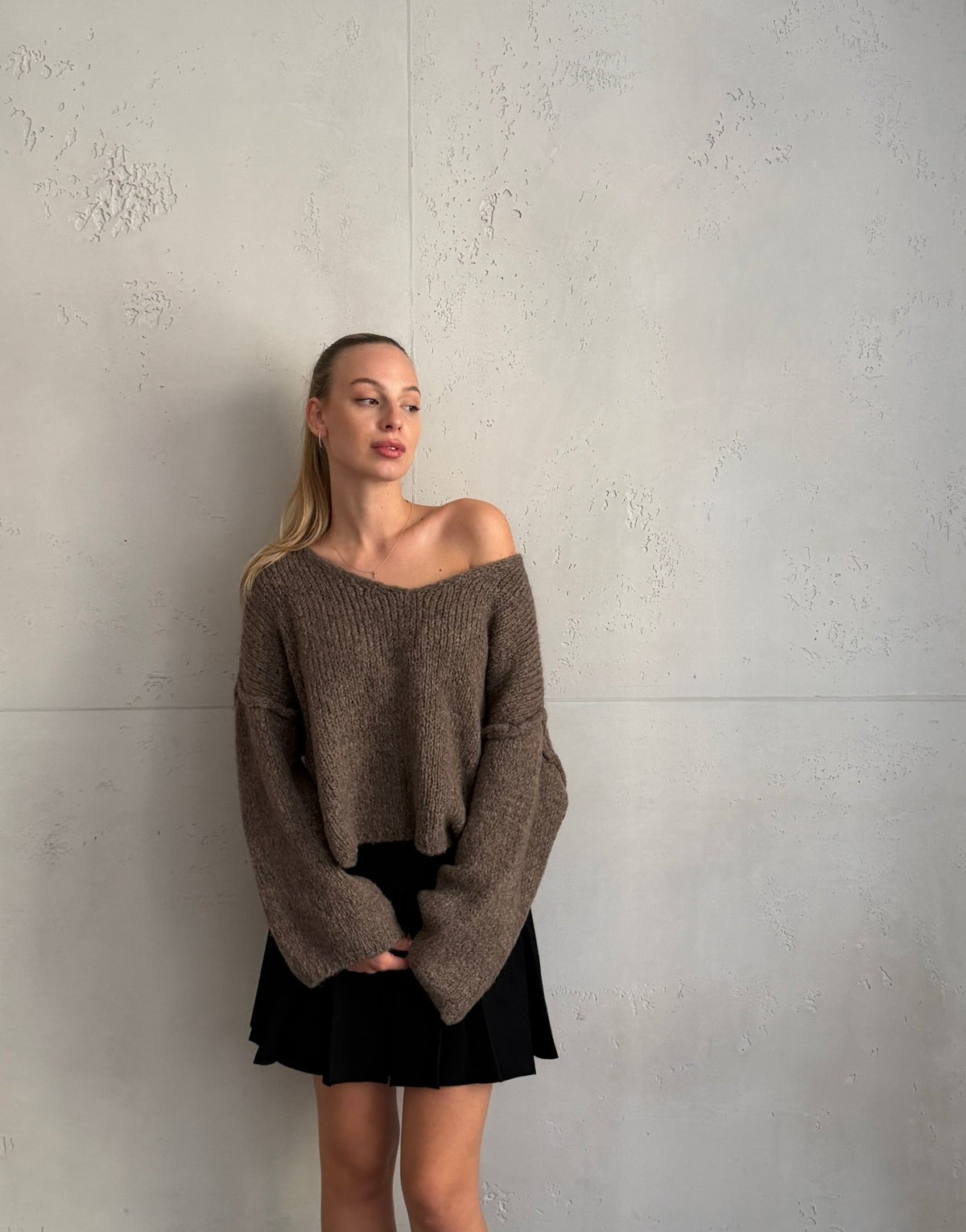Oversize Pullover mit V-Ausschnitt - Switch-Fashion