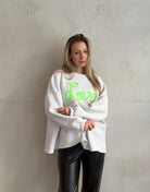 Oversize Sweatshirt mit Love Stickerei - Switch - Fashion
