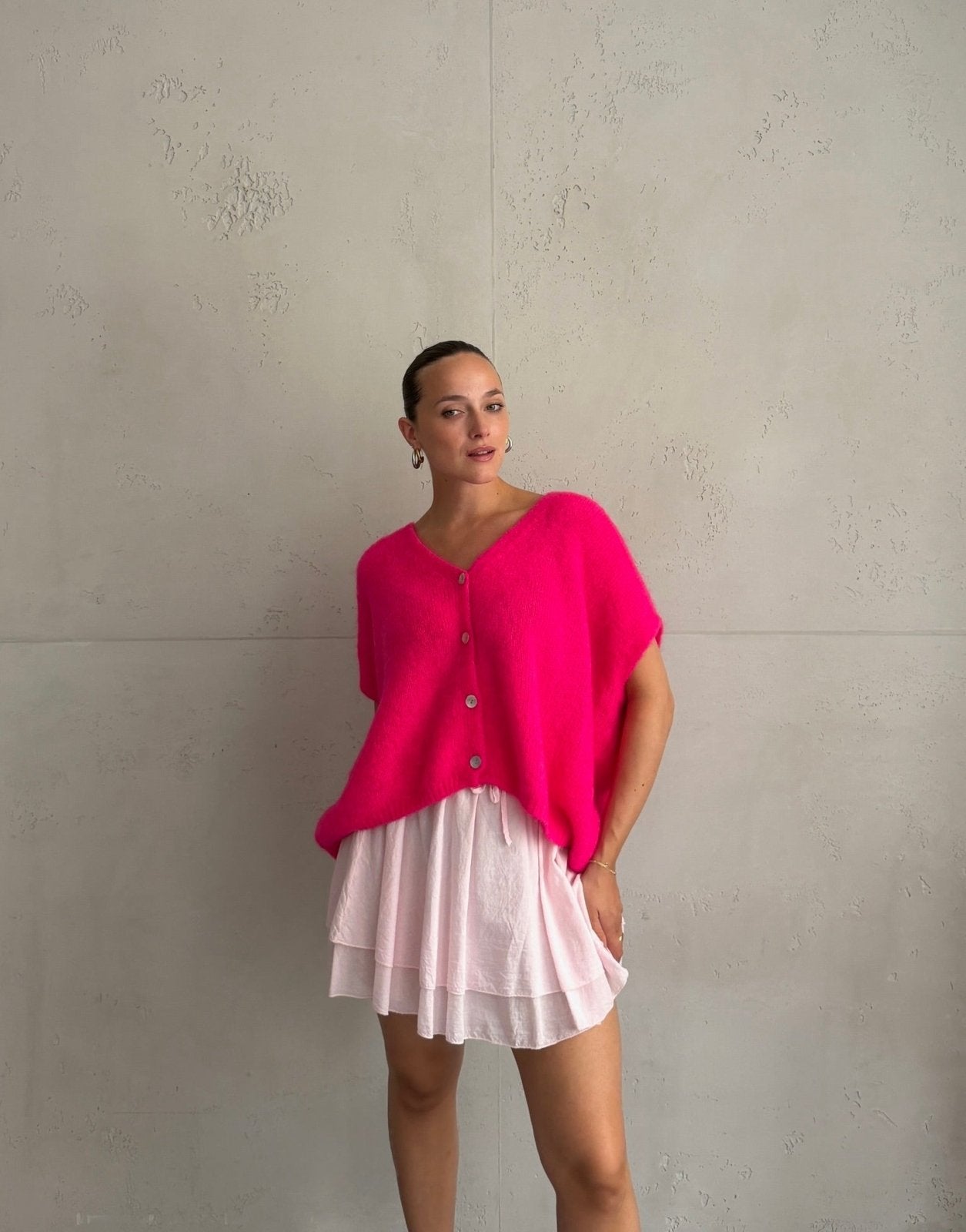 Oversized Pullunder mit Knopfleiste und V-Ausschnitt in Mohair - Switch-Fashion