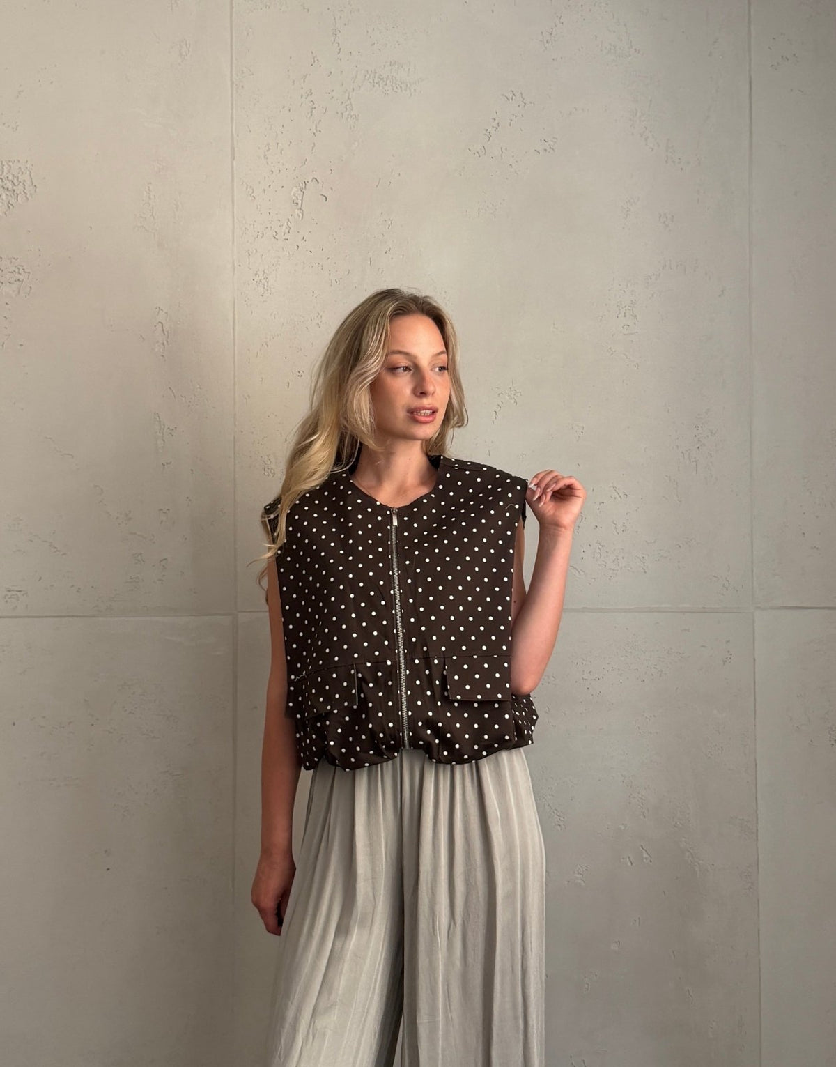 Punkte Weste mit Reißverschluss & Gummizug – 100% Baumwolle - Switch-Fashion