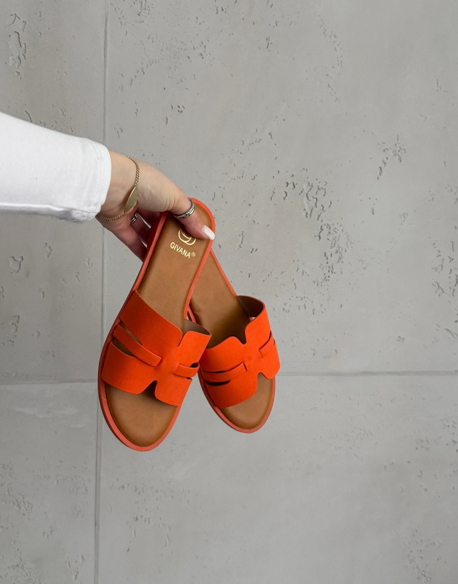 Schlappen mit flacher Sohle - Switch - Fashion