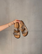 Schlappen mit Strass und Doppelriemen - Switch - Fashion