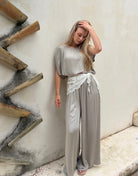 Silky Set – Oversize Shirt & Wide Leg Pants aus Viskose - Switch-Fashion