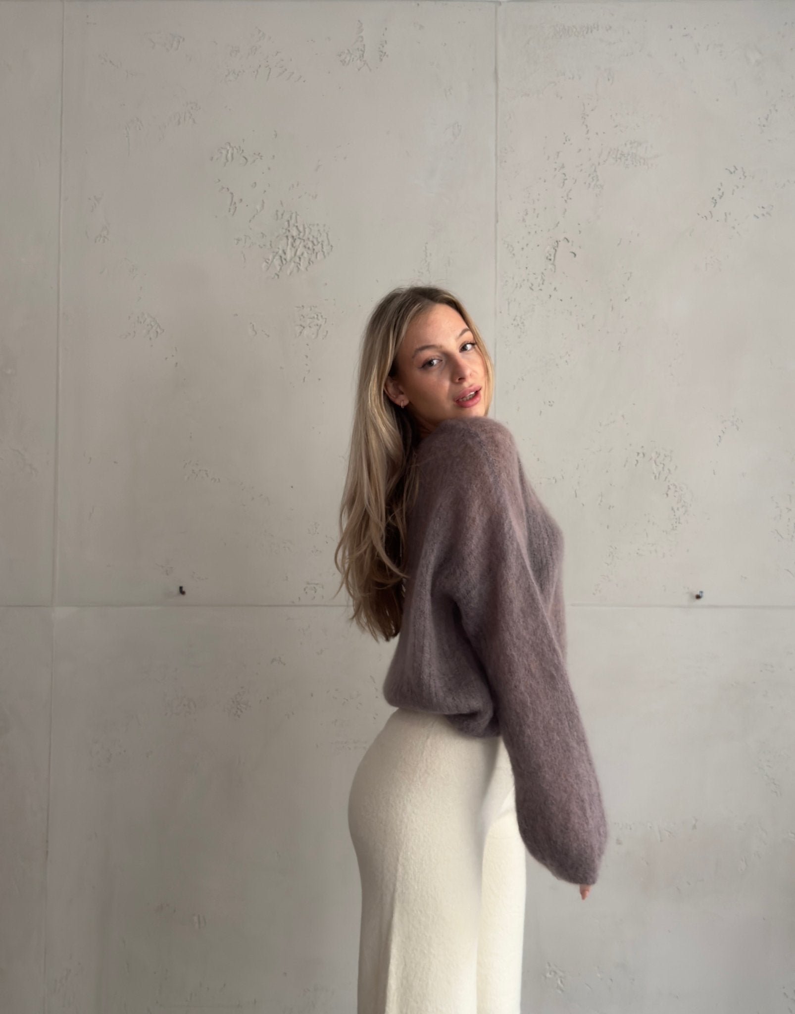 Spring Luxury: Der leichte 80% Kid Mohair Pullover - Switch - Fashion