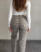 Straight Leg Leo Jeans mit Stretch - Switch - Fashion