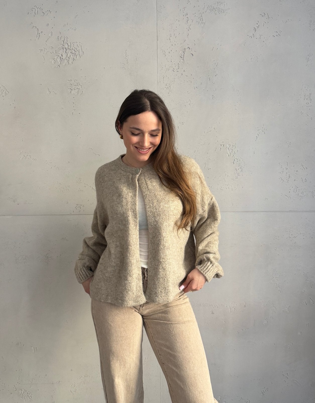 Strickjacke mit einem Knopf und weitem Arm - Switch - Fashion