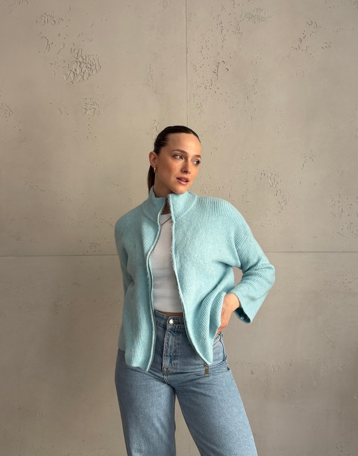 Strickjacke "Uni" mit Reißverschluss und Stehkragen - Switch - Fashion