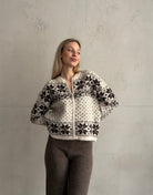 Strickzipper mit Schneeflocken Design – Offwhite - Switch - Fashion