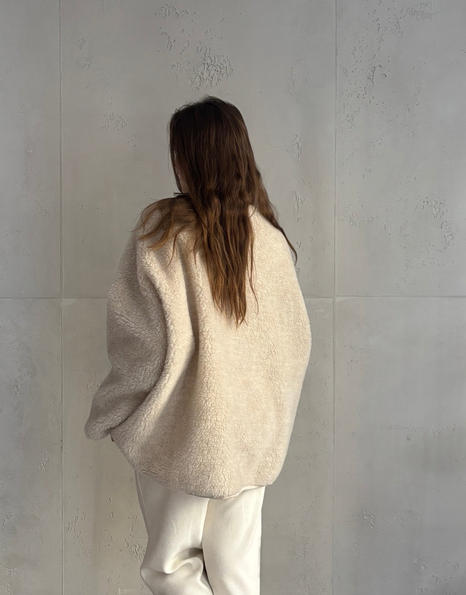 Teddyjacke mit Knöpfen und aufgesetzten Taschen - Switch - Fashion