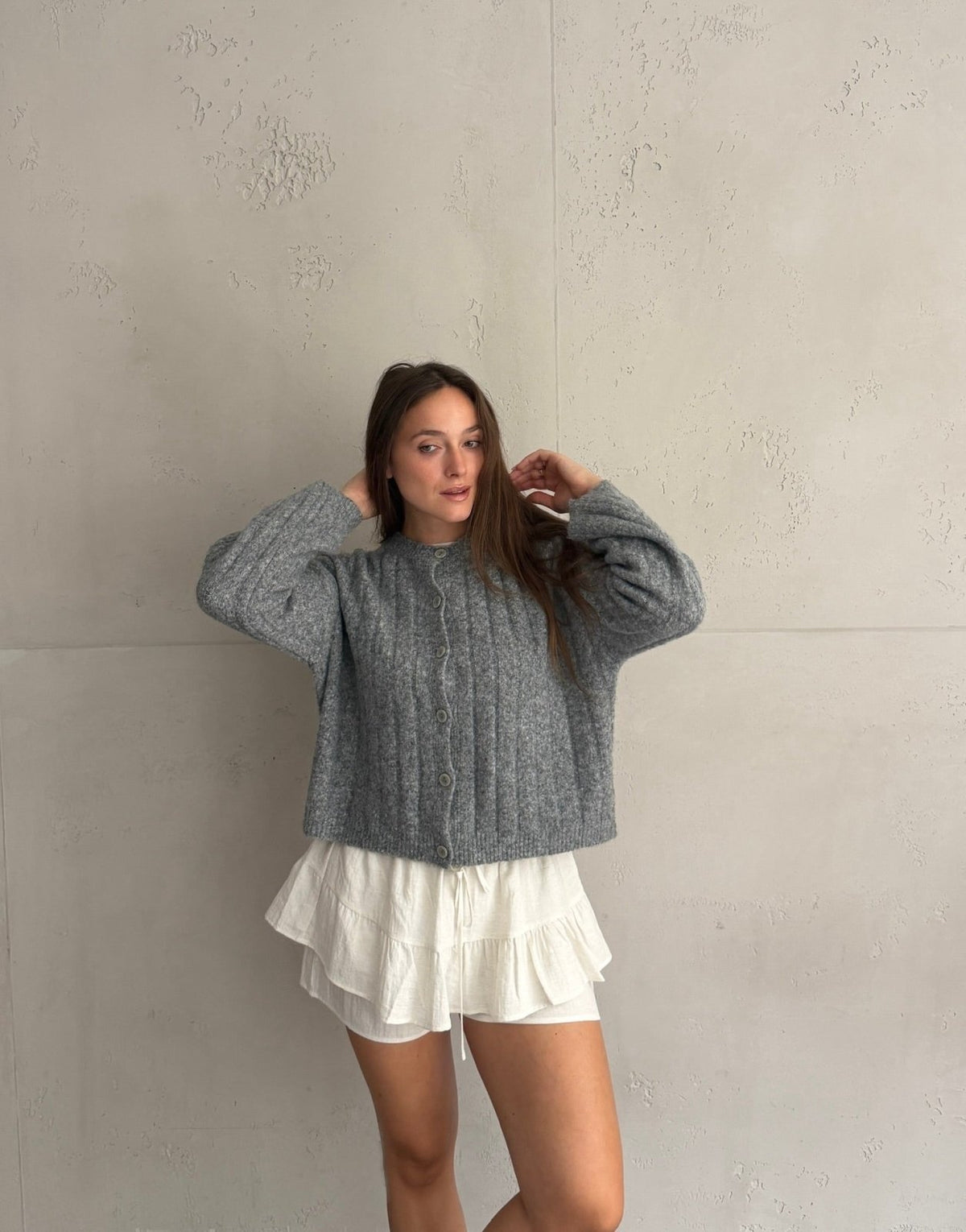 Uni Strickjacke mit Struktur – Kürzerer Arm, Knopfleiste - Switch-Fashion