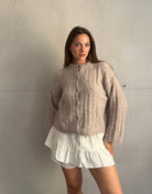 Uni Strickjacke mit Struktur – Kürzerer Arm, Knopfleiste - Switch-Fashion