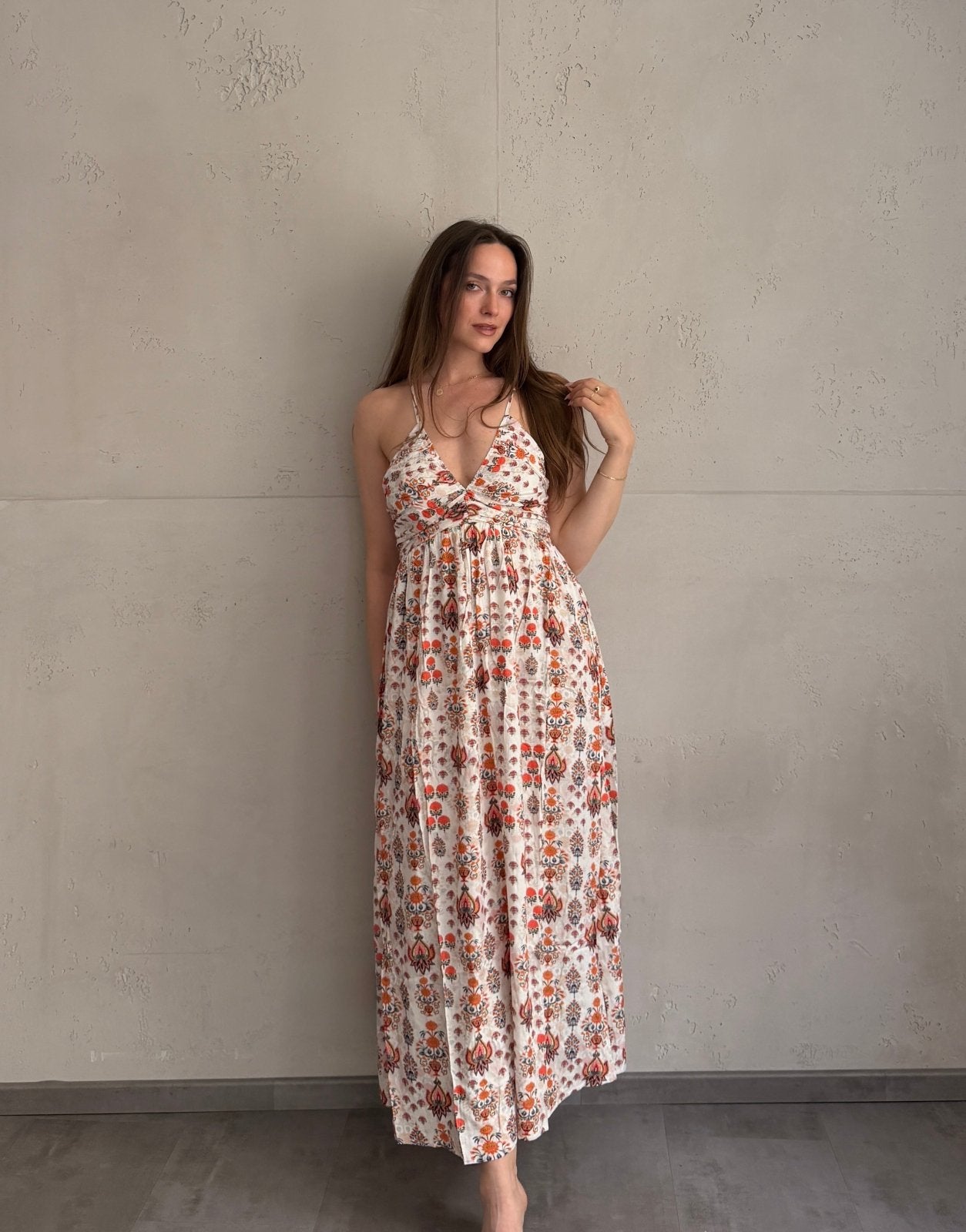 Viskose Blumenkleid mit Spaghettiträgern – Blumenmuster in Orangetönen - Switch - Fashion