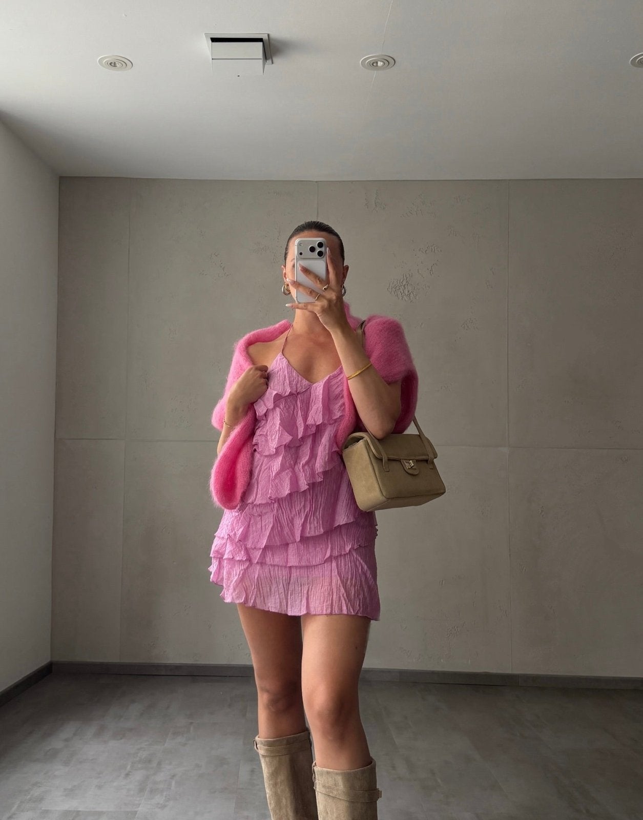 Volant Minikleid mit Spaghettiträgern - Switch-Fashion