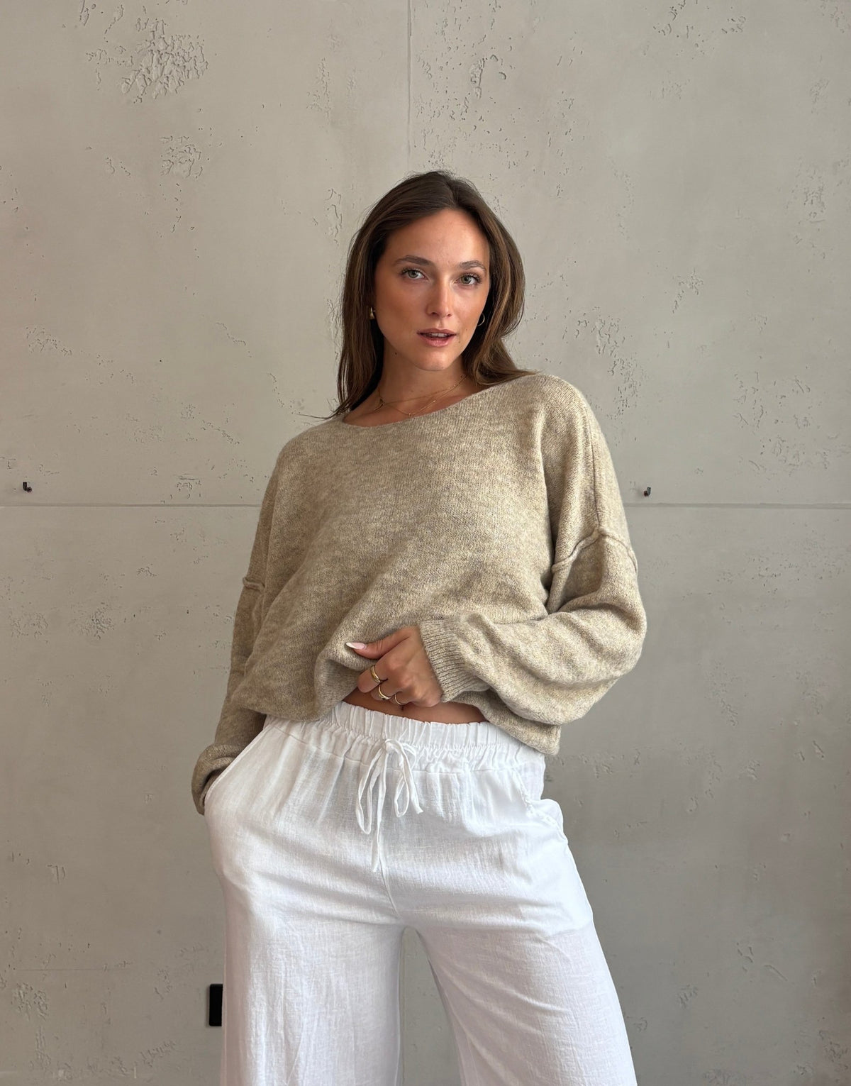Weicher Switch Pullover mit dezenter Außennaht