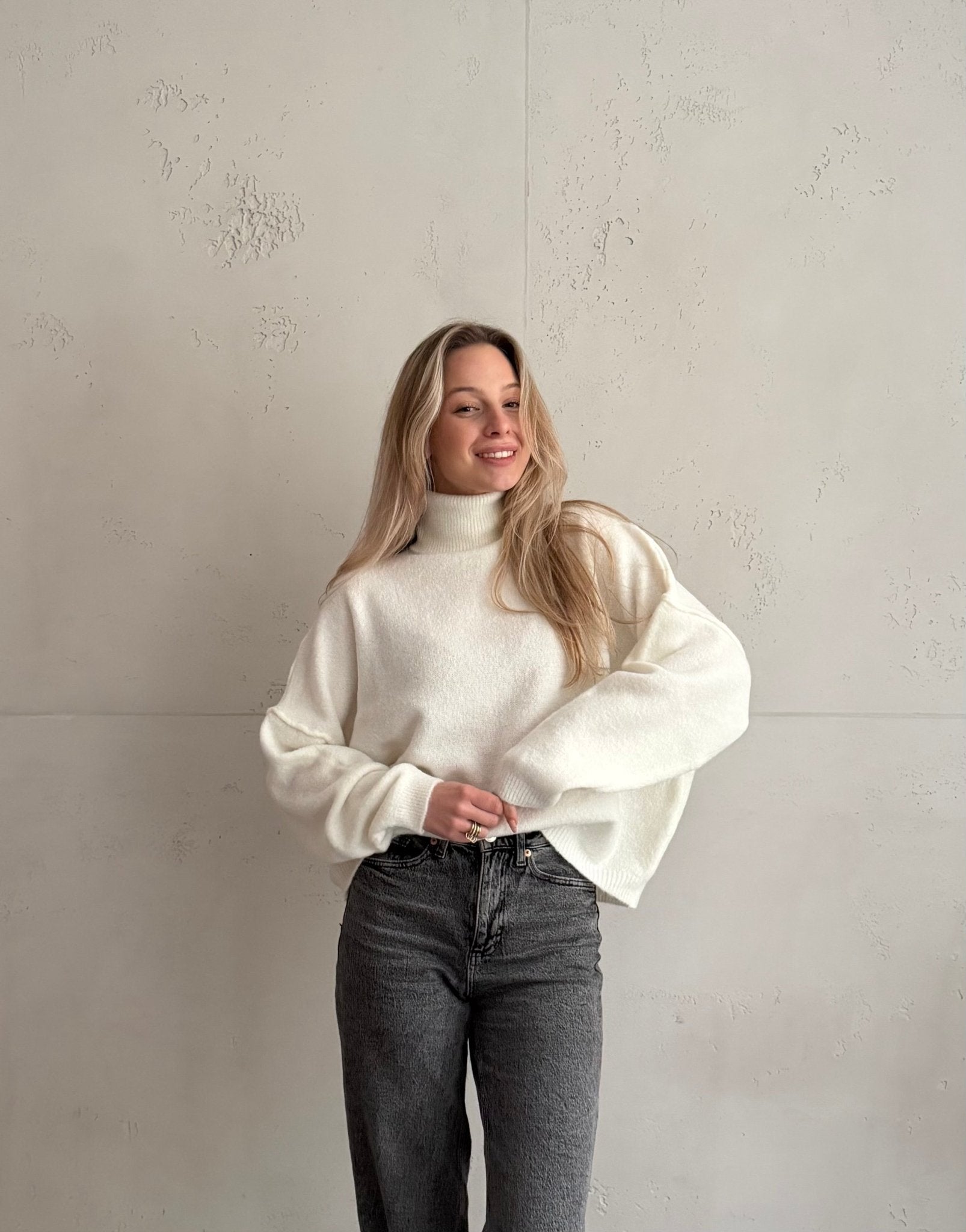 Weicher Switch Rollkragenpullover mit dezenter Außennaht - Switch - Fashion