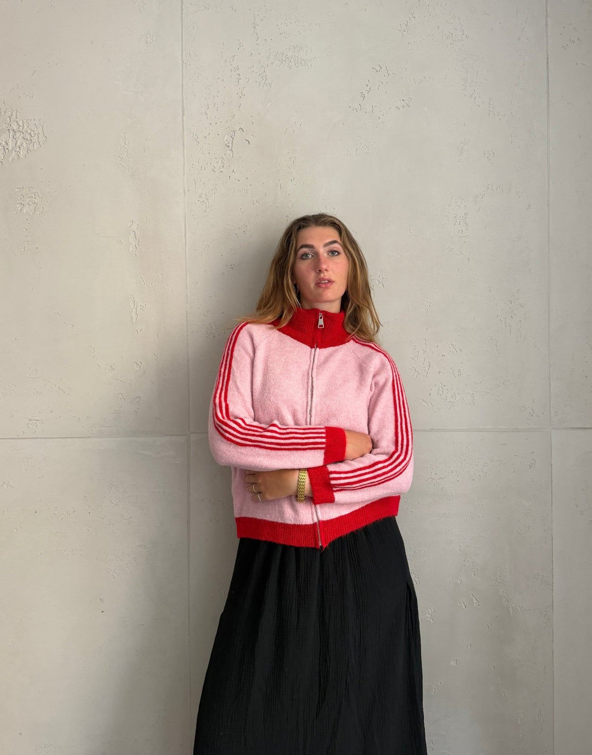 Zip Strickjacke mit Ärmelstreifen – Stehkragen, Super Weich - Switch-Fashion