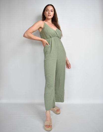 Musselin Jumpsuit in oliv